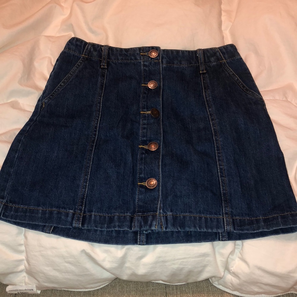 Forever 21 Jean skirt NEW
